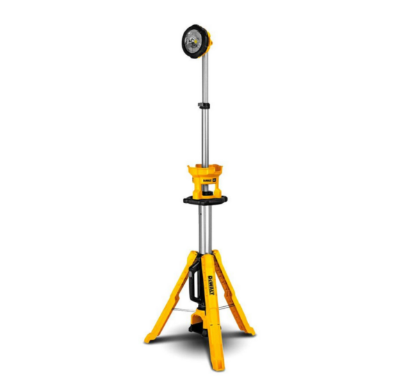 VALGUSMAST 2M LED AKUGA